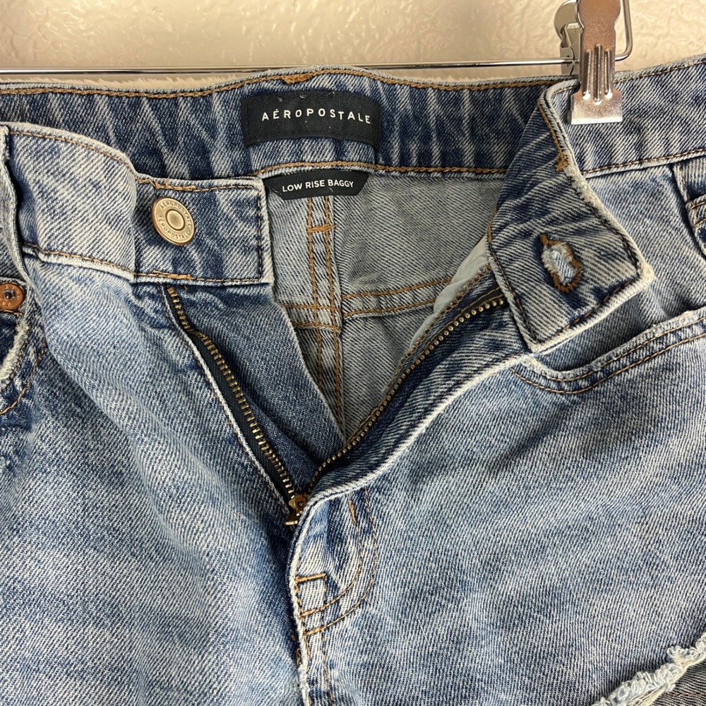 Aeropostale Low Rise Baggy Jeans Womens 4 Regular Blue Distressed Ripped Denim - Picture 5 of 13